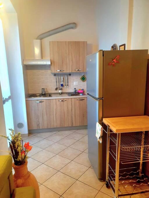Ferienwohnung Dimora Chiaretta Caronno Pertusella Exterior foto